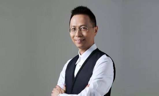 红黑军团打算从比利亚雷亚尔提前召回加比亚，并再签下一名新中卫。